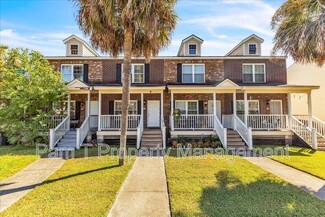 Building Photo - 1304 Dieter St