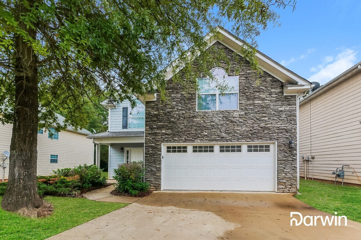 Primary Photo - 27 Churchill Park DR, Newnan, GA 30263