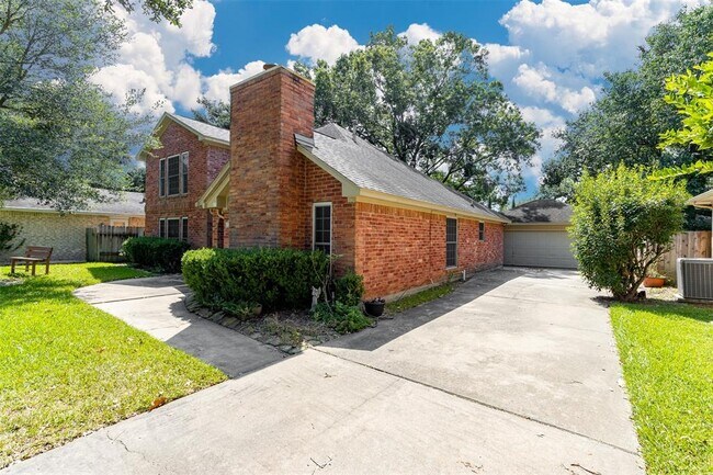 Foto del edificio - 20307 Hampshire Rocks Dr