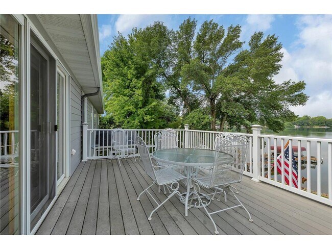 Foto del edificio - 11610 44th St NE