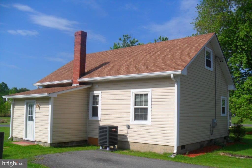 6175 Shady Side Rd, Shady Side, MD 20764 House for Rent in Shady Side