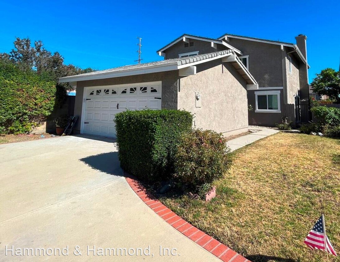 Primary Photo - 3 br, 2.5 bath House - 22000 Lemarsh St.