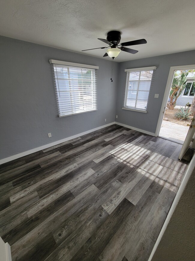 Foto del edificio - 1920 E Fairmount Ave