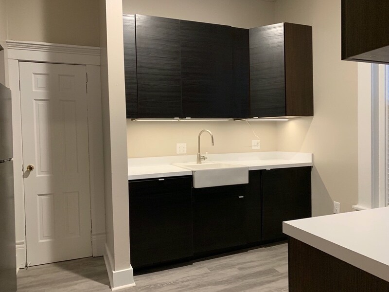 Foto principal - 259 W 4th Ave