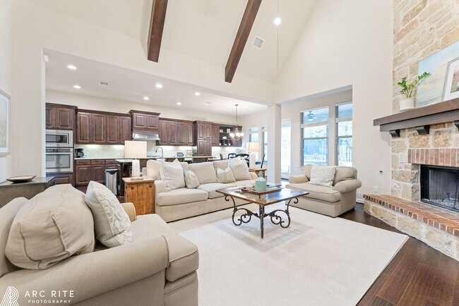 Building Photo - 17716 Wildrye Dr