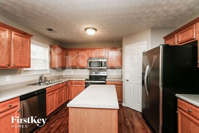 Foto del edificio - 304 Hickory Creek Ln