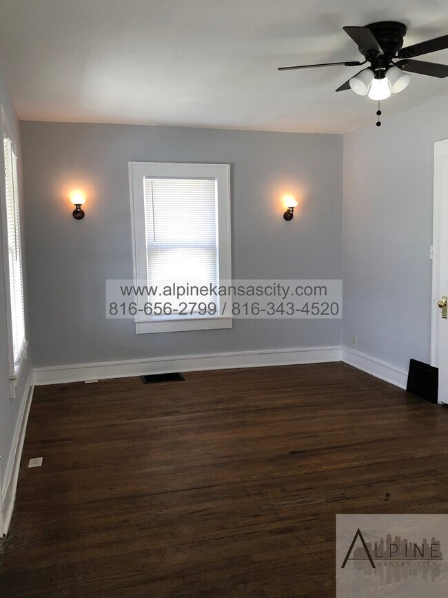 Building Photo - 1 Bedroom KCK Home!