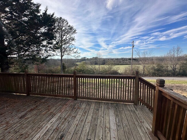 Foto del edificio - 800 Tennessee Nursery RD NW