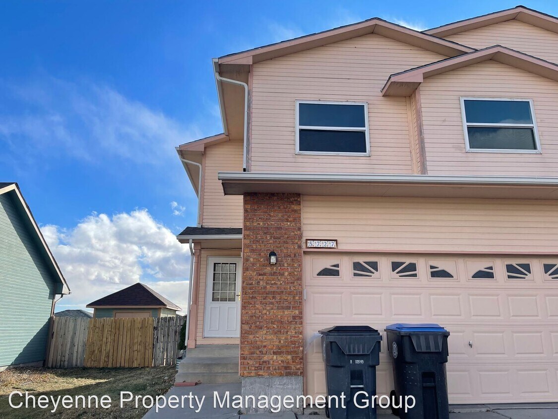Primary Photo - 3 br, 3.5 bath House - 5727 Atlantic Dr