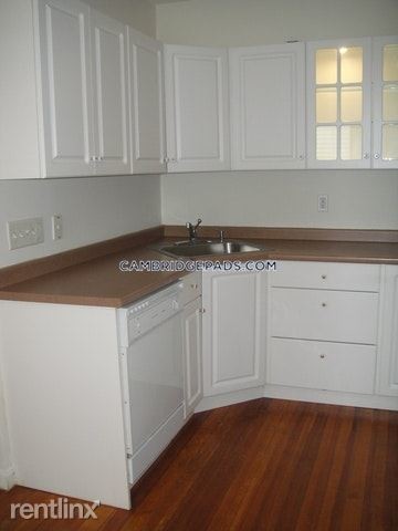 Foto del edificio - 2 br, 2 bath  - 7 Locke St # 1H