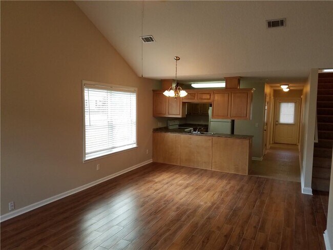 Building Photo - 242 Promise Ln