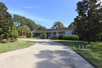 Building Photo - 2626 Nevada Rd
