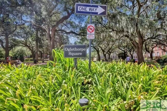 En el distrito histórico del norte, cerca de la plaza Oglethorpe. - 117 Lincoln St