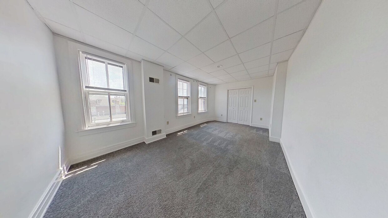 Foto del edificio - Spacious One Bedroom Apartment