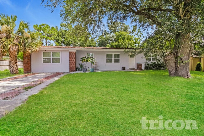 Building Photo - 2625 Nova Dr