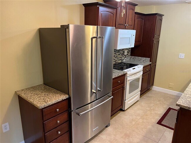 Foto del edificio - 3177 Lake Pine Way