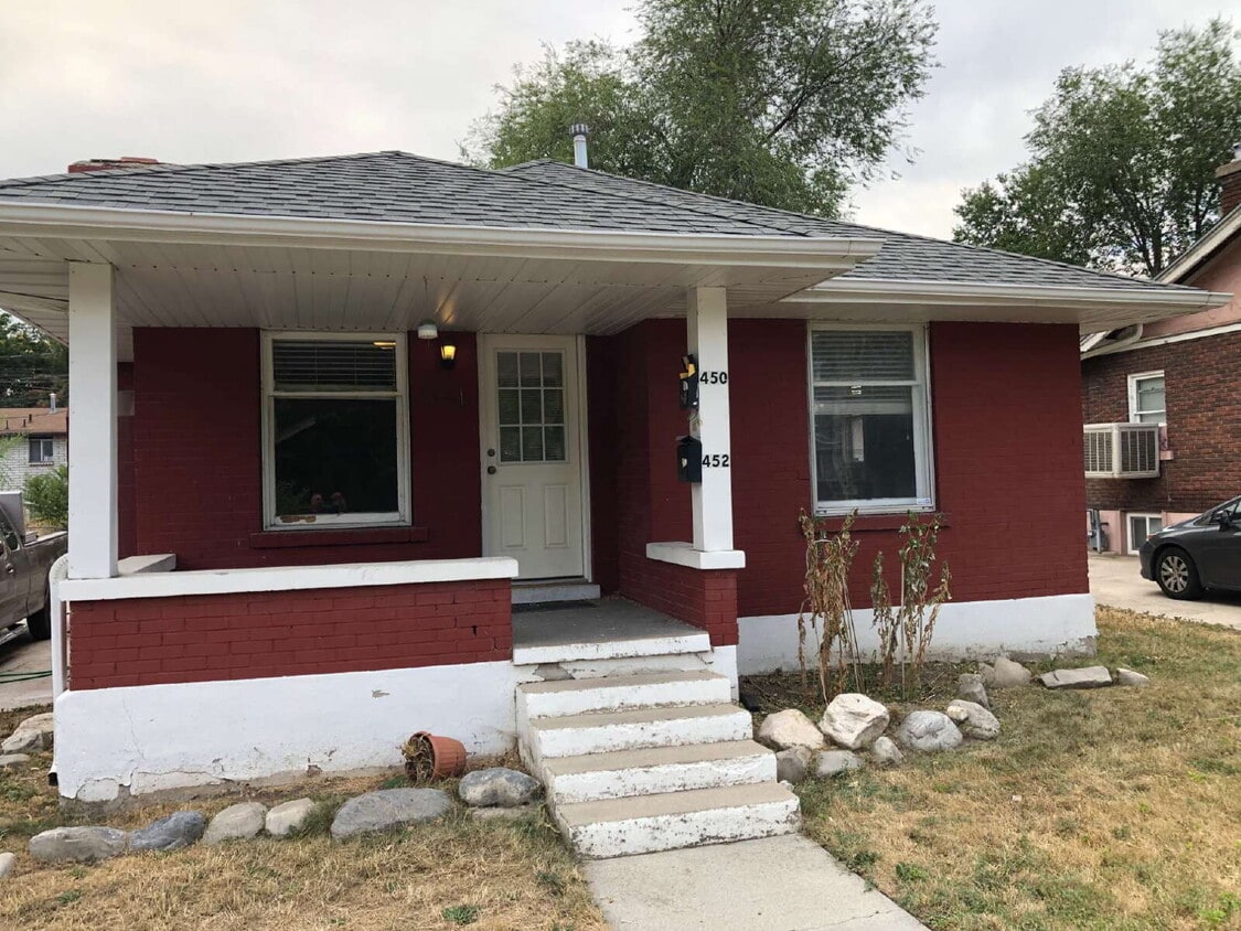 Primary Photo - 450 E 300 N