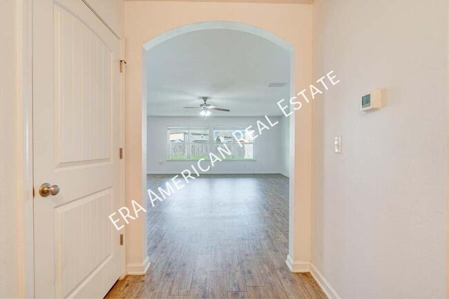 Foto del edificio - 4907 Kensington Ln
