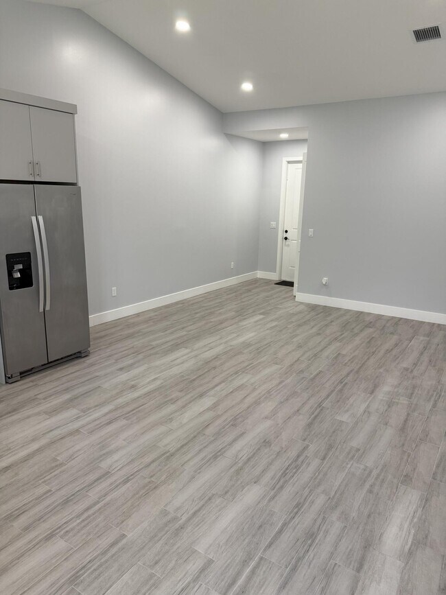 Foto del edificio - 4323 Barbridge Rd