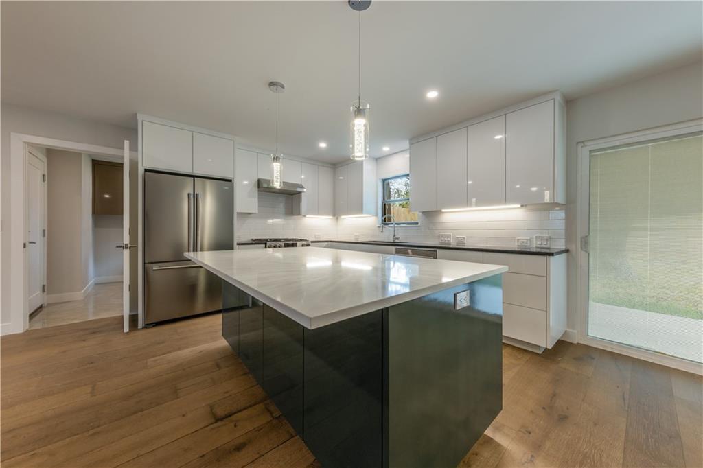 Foto principal - 5104 Woodmoor Dr