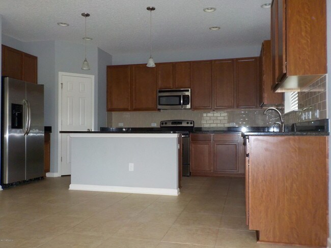 Building Photo - 148 Cresthaven Pl