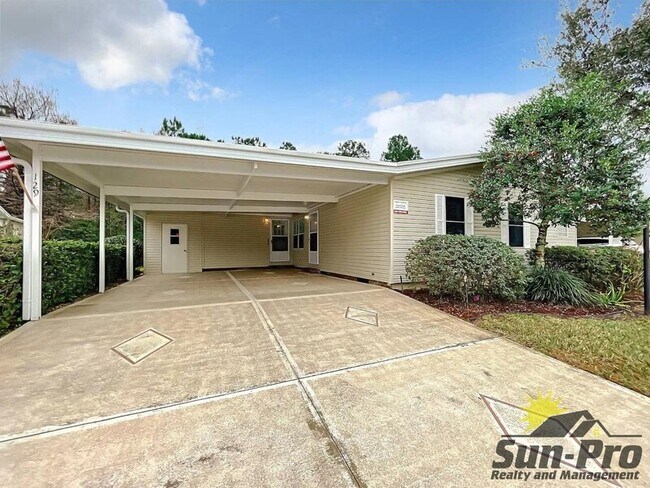 Building Photo - 129 Deer Run Lake Dr