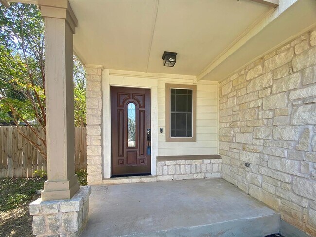 Foto del edificio - 2601 Greenlee Dr