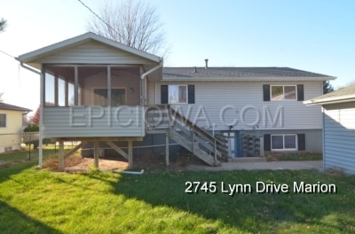 Foto del edificio - 2745 Lynn Dr