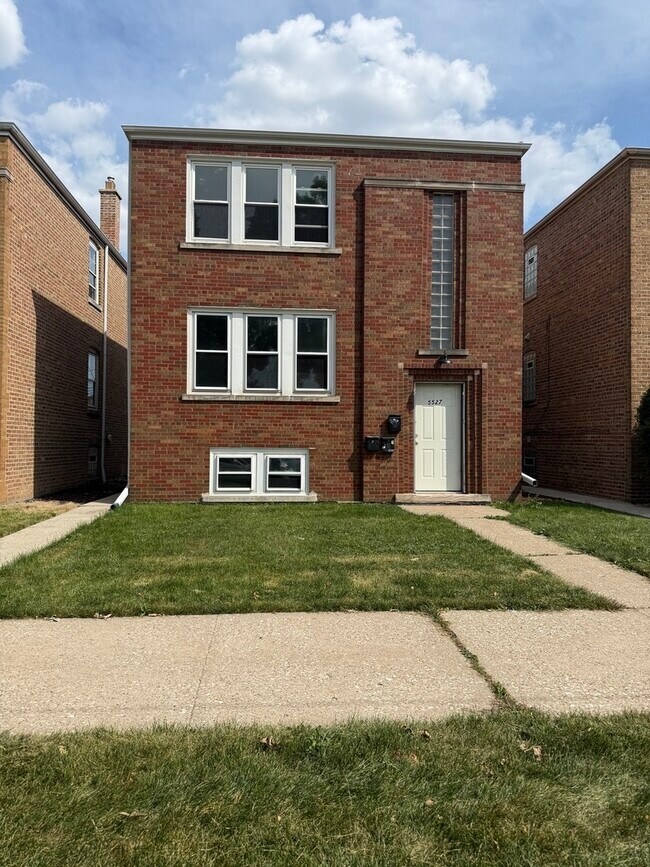 Building Photo - 5527 S Mason Ave