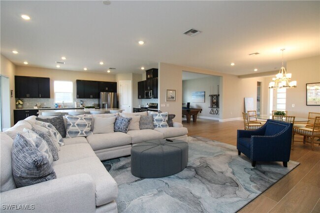 Building Photo - 15765 Cortina St