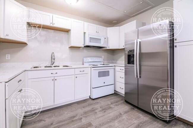 Foto del edificio - 905 W Haven Blvd