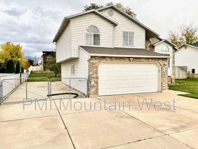 Building Photo - 5468 S 3400 W