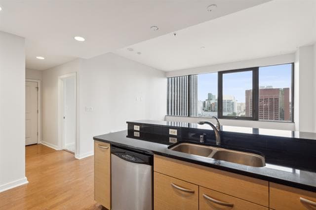 Building Photo - 1200 Main St
