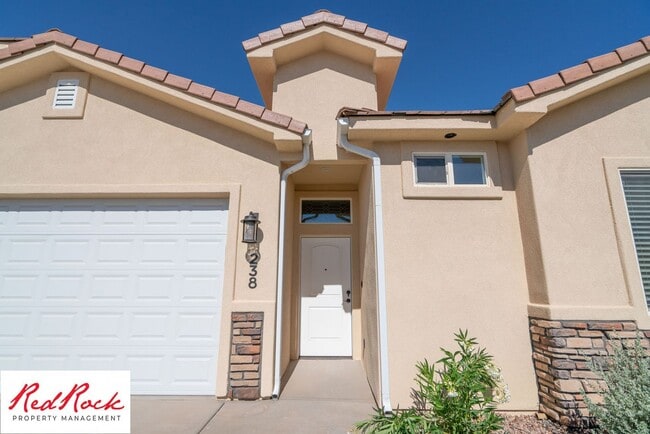 Building Photo - 2 Bedroom Townhome in Sky Ridge, Hurricane