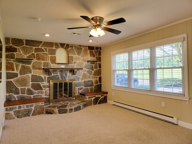 Foto del edificio - 2132 Kramer Mill Rd