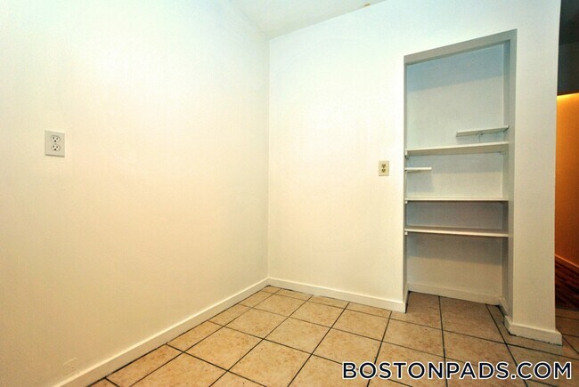 Foto del edificio - 11 Forbes St