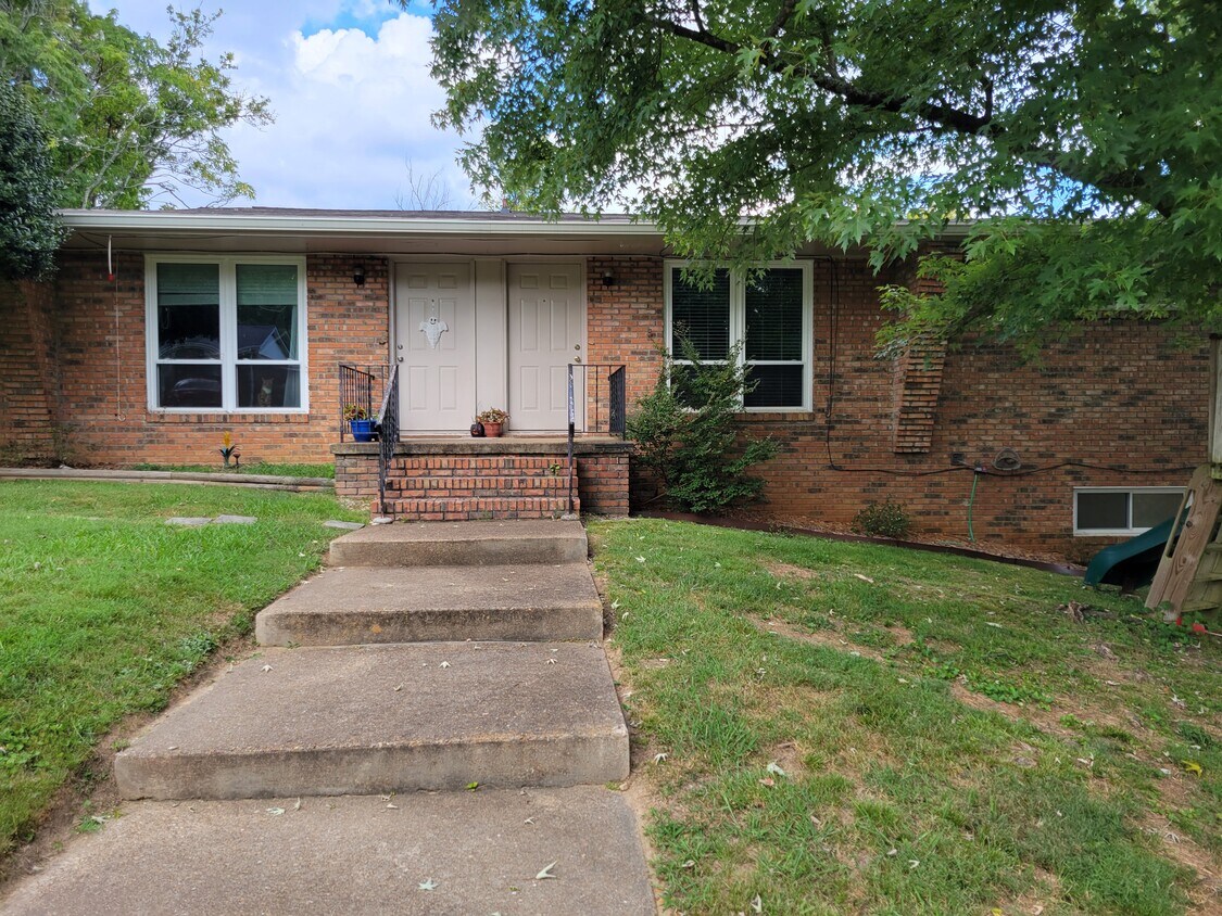 3421 Betty Ln Unit 3421, East Ridge, TN 37412 Apartments in East