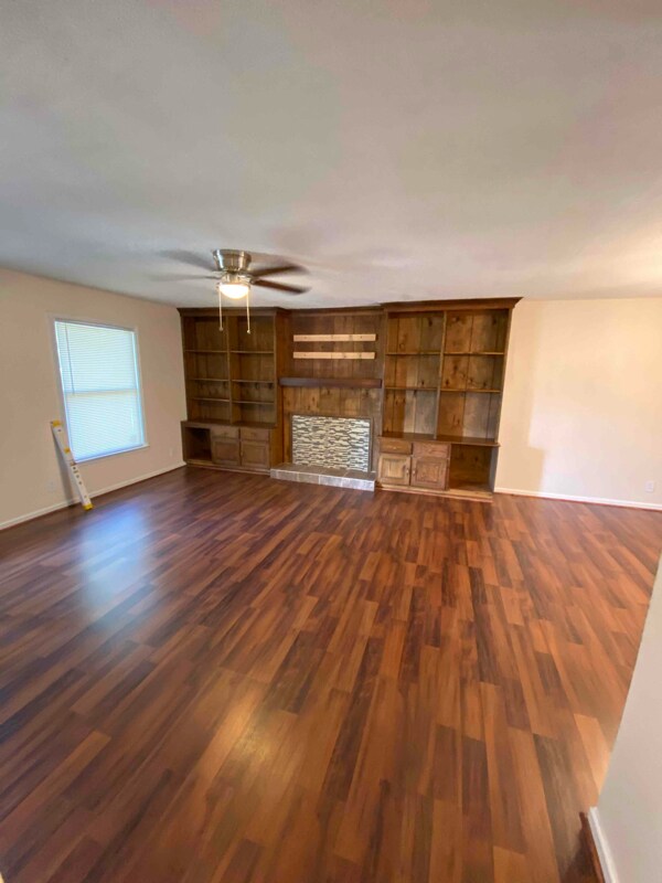 Building Photo - 4031 Kurt Dr