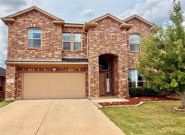 Foto principal - 1009 Cushing Dr