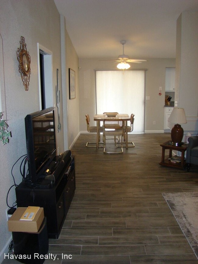 Building Photo - 3 br, 2 bath House - 2174 Smoketree Avenue N.