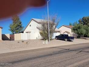 Building Photo - 3282 Ridge Crest St