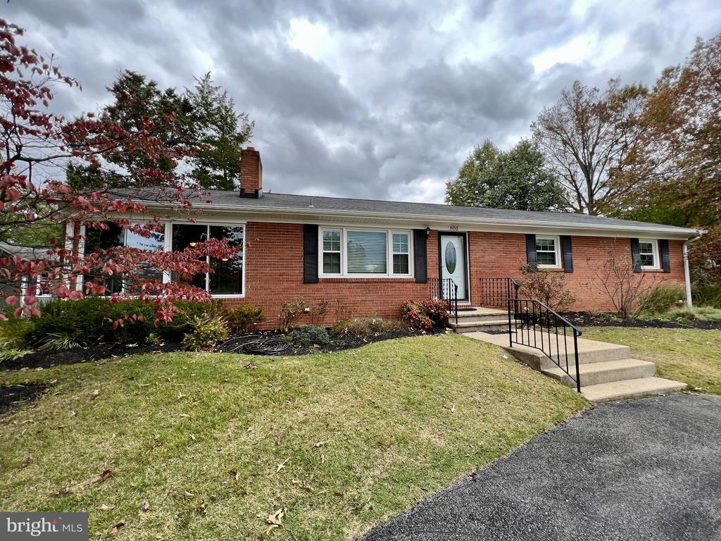 Foto principal - 800 Severn Dr