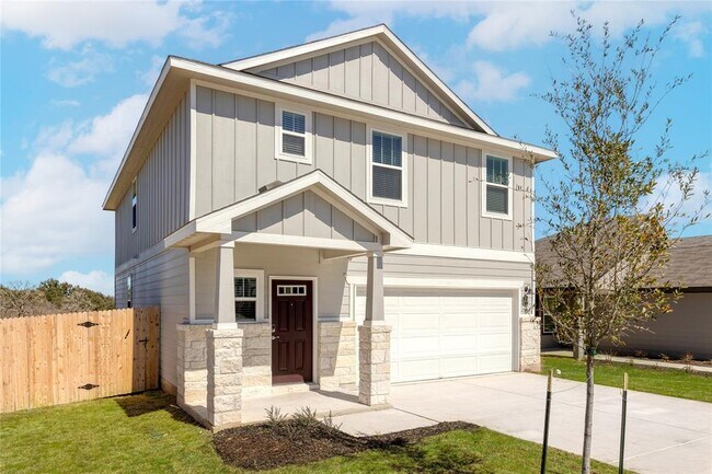 Building Photo - 700 View Dr