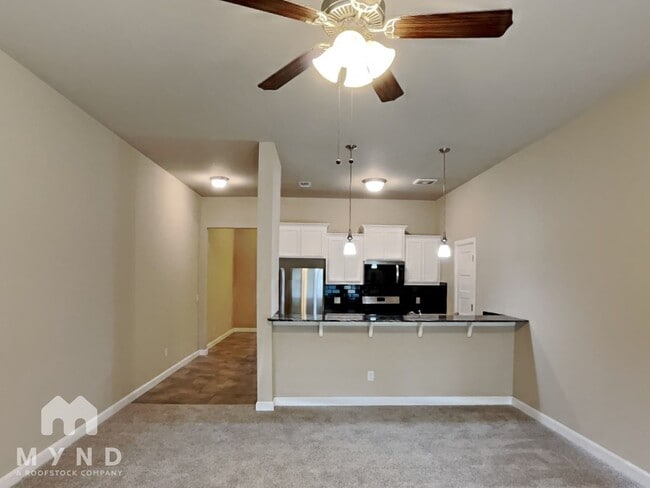 Building Photo - 1012 Merlin Dr