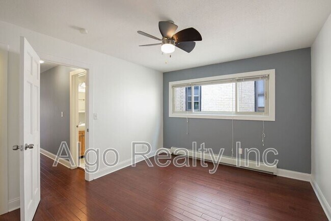 Foto del edificio - 729 E 16th St