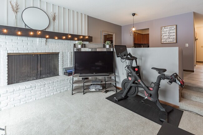 Foto del edificio - 7341 W Franklin Ave