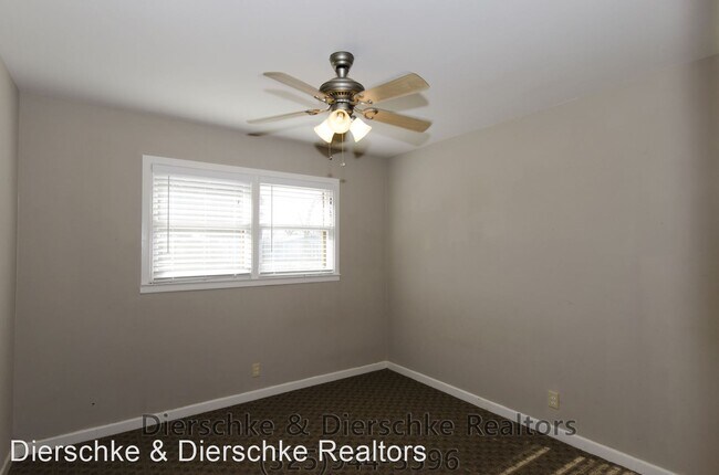 Building Photo - 3 br, 1 bath House - 130 Windham
