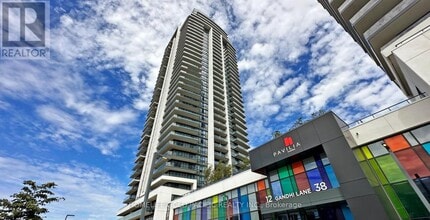 Building Photo - 12 Gandhi Ln