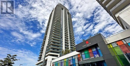 Building Photo - 12 Gandhi Ln