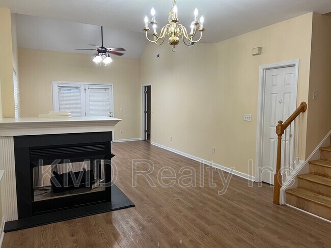 Building Photo - 12030 Royal Castle Ct
